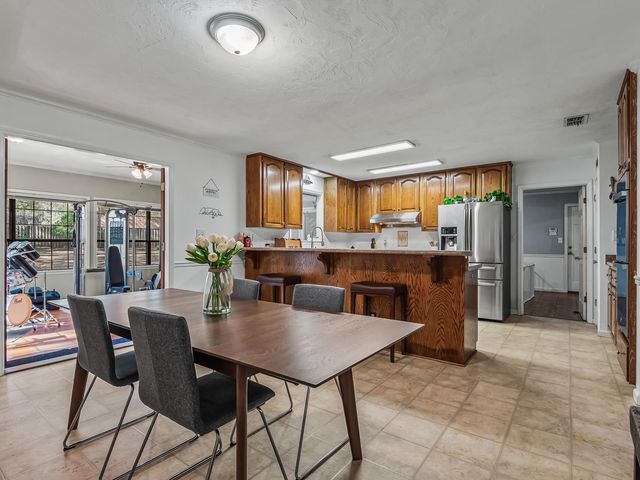 3704 Danesborough Drive, Tallahassee, FL 32303