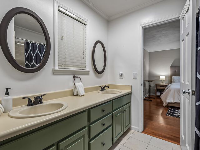 3704 Danesborough Drive, Tallahassee, FL 32303