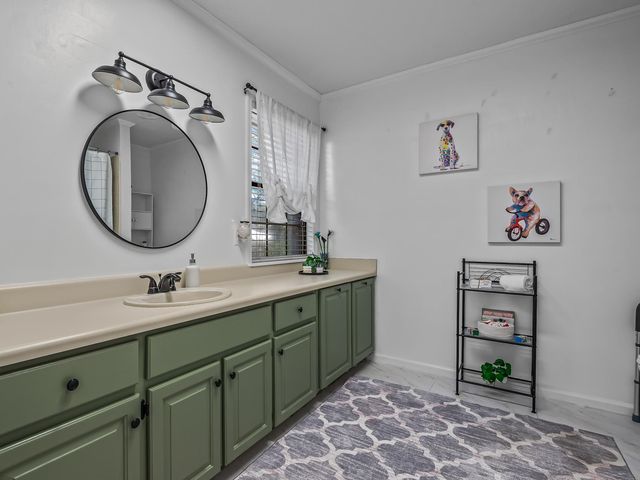 3704 Danesborough Drive, Tallahassee, FL 32303