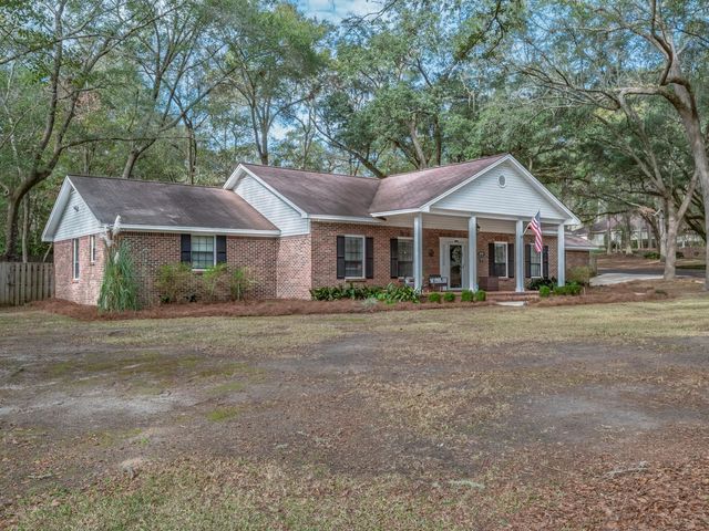 3704 Danesborough Drive, Tallahassee, FL 32303