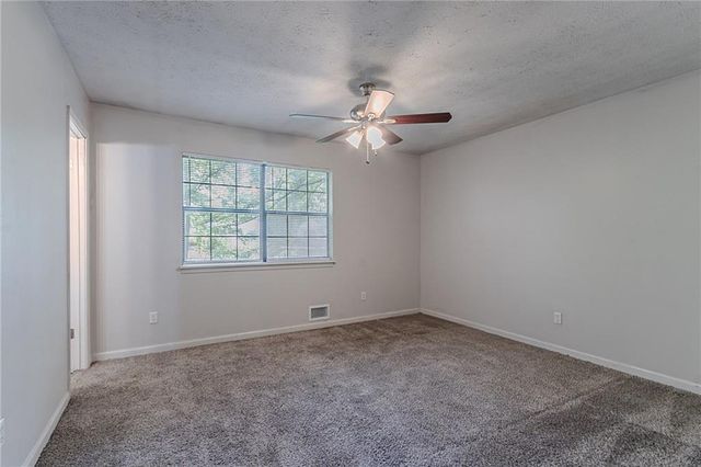 5723 Fieldstone Drive, Lithonia, GA 30038