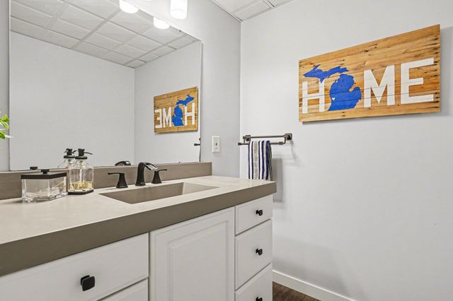 15154 Wildfield Drive, Spring Lake Twp, MI 49456