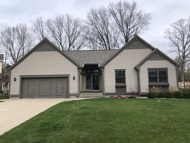 15154 Wildfield Drive, Spring Lake Twp, MI 49456