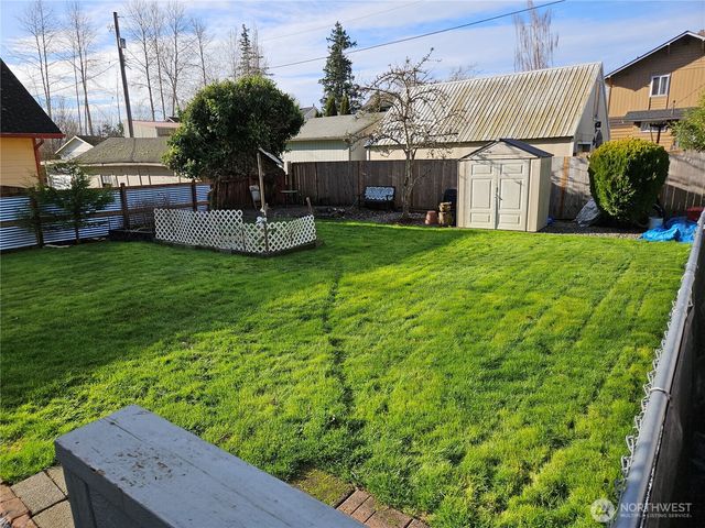 9638 D Street E, Tacoma, WA 98445