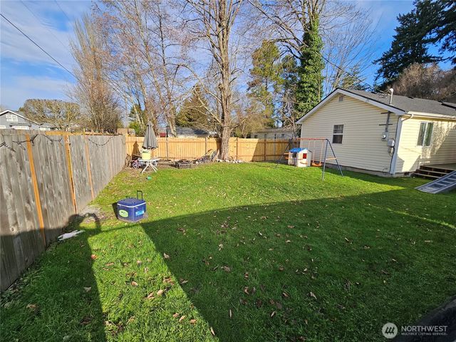 9638 D Street E, Tacoma, WA 98445