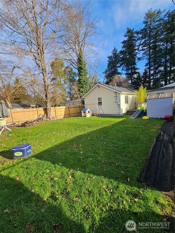 9638 D Street E, Tacoma, WA 98445