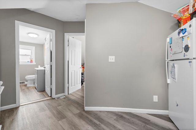 129 Winthrop Avenue, New Haven, CT 06519