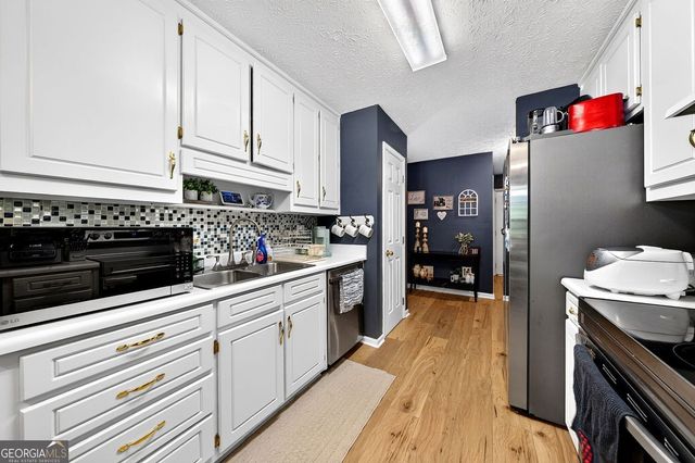 802 Windsor Drive, Monroe, GA 30656