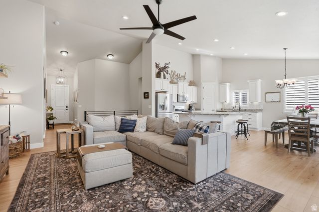 4091 W GREAT NECK DR DR, South Jordan, UT 84009