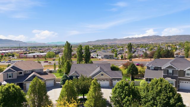 4091 W GREAT NECK DR DR, South Jordan, UT 84009