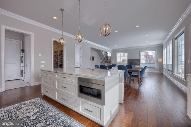 512 E DELP RD, Lancaster, PA 17601