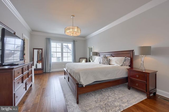 512 E DELP RD, Lancaster, PA 17601