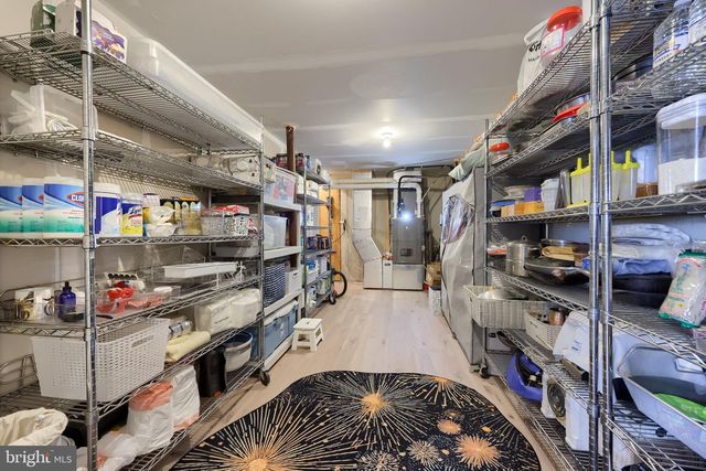 512 E DELP RD, Lancaster, PA 17601