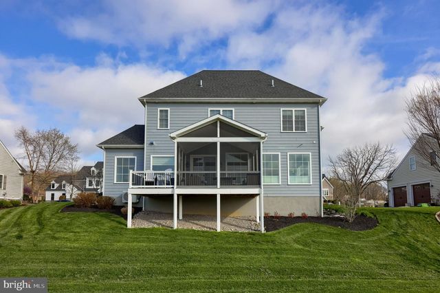 512 E DELP RD, Lancaster, PA 17601