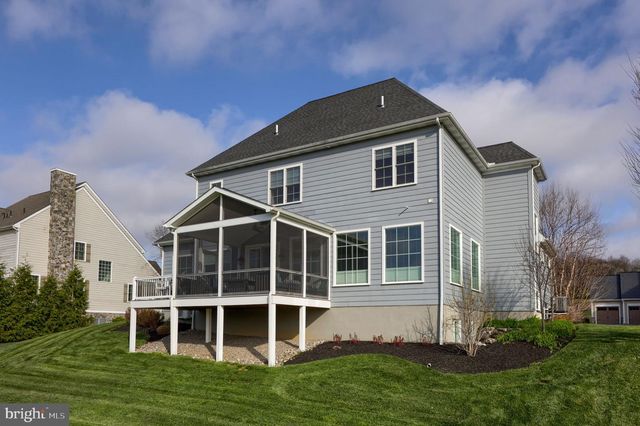 512 E DELP RD, Lancaster, PA 17601