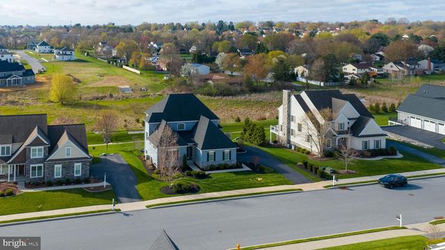512 E DELP RD, Lancaster, PA 17601