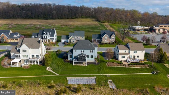 512 E DELP RD, Lancaster, PA 17601