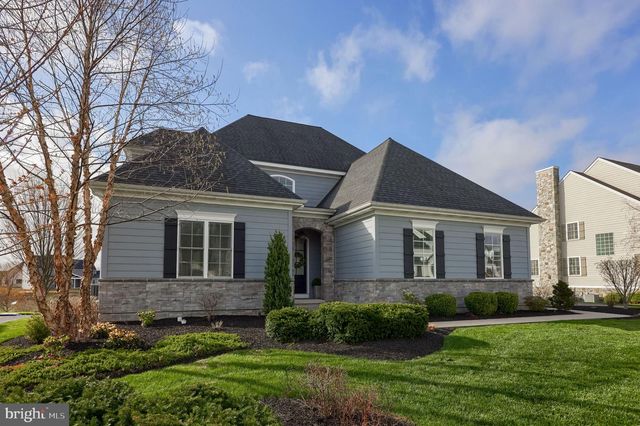 512 E DELP RD, Lancaster, PA 17601