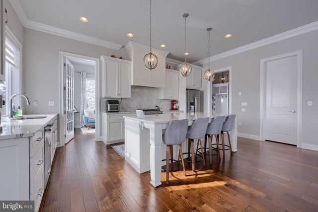 512 E DELP RD, Lancaster, PA 17601