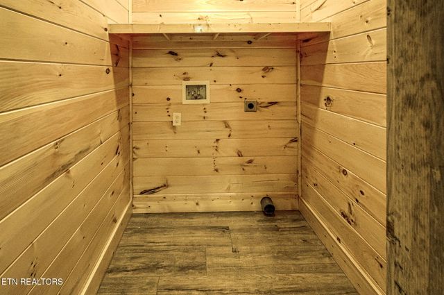 1821 Pinestand Ridge Way, Sevierville, TN 37862