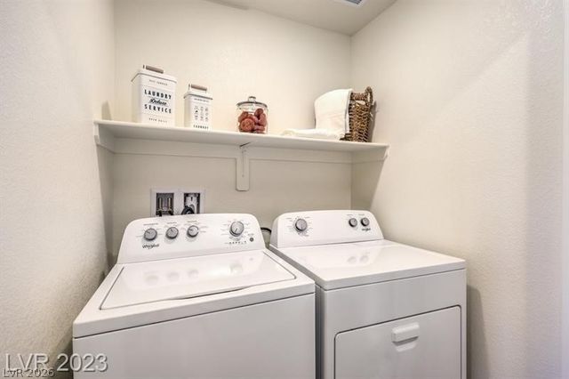 440 Moonlight Cove Drive, Henderson, NV 89002