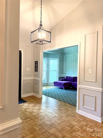 4015 Thistledown Court 8, Charlotte, NC 28269
