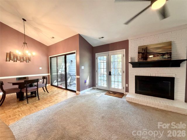 4015 Thistledown Court 8, Charlotte, NC 28269