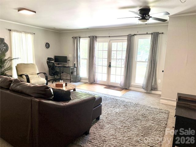4015 Thistledown Court 8, Charlotte, NC 28269