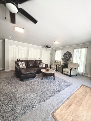 4015 Thistledown Court 8, Charlotte, NC 28269