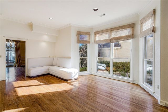 335 N RIVER OAKS RD, Memphis, TN 38120