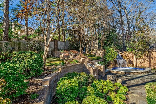 335 N RIVER OAKS RD, Memphis, TN 38120