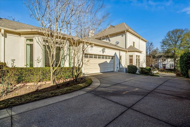 335 N RIVER OAKS RD, Memphis, TN 38120