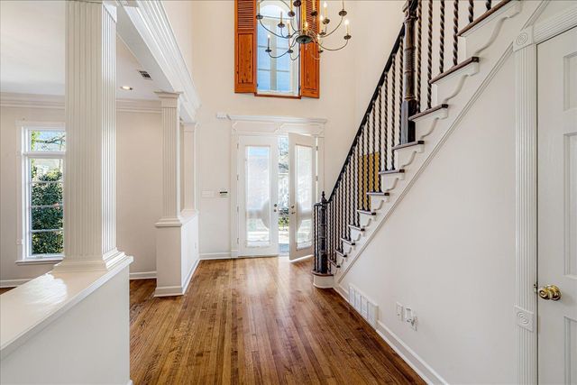 335 N RIVER OAKS RD, Memphis, TN 38120