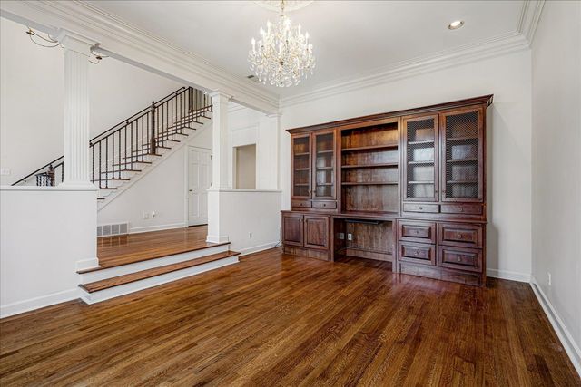 335 N RIVER OAKS RD, Memphis, TN 38120