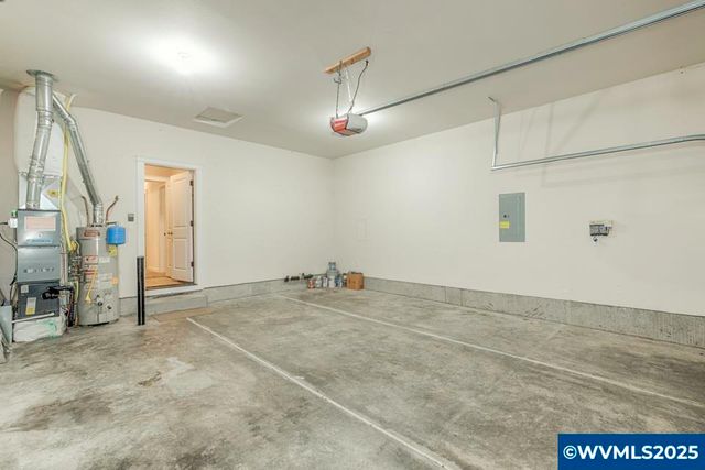 871 Mary Dr, Molalla, OR 97038