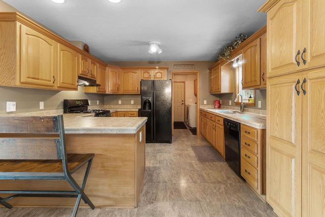 420 W Liberty Street, Adams, WI 53910