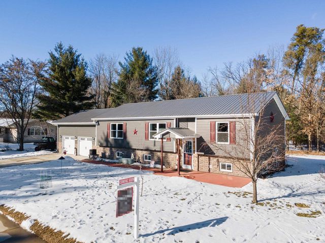 420 W Liberty Street, Adams, WI 53910