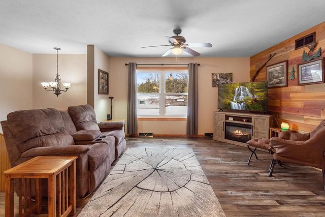 420 W Liberty Street, Adams, WI 53910