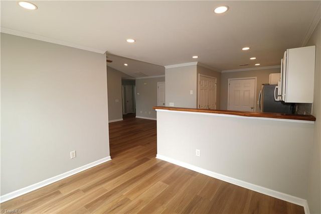 6004 Old Park Lane, High Point, NC 27265