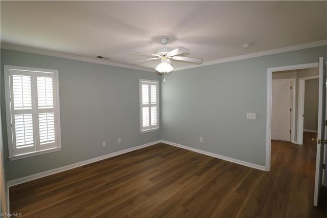 6004 Old Park Lane, High Point, NC 27265