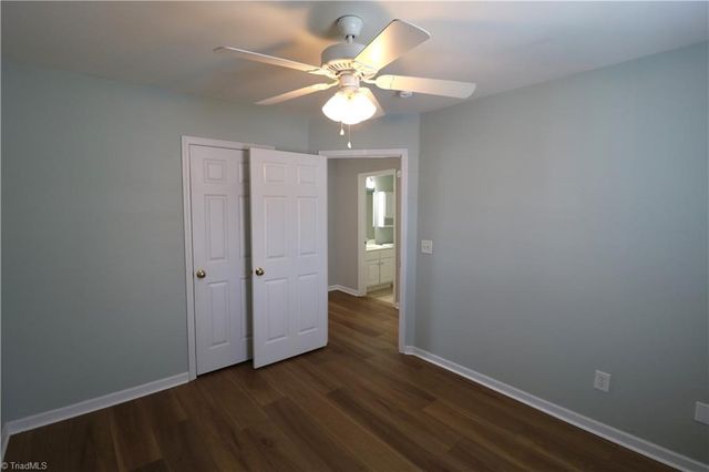 6004 Old Park Lane, High Point, NC 27265
