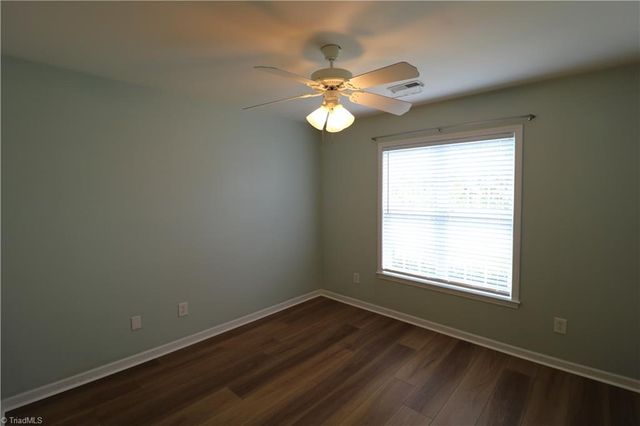 6004 Old Park Lane, High Point, NC 27265