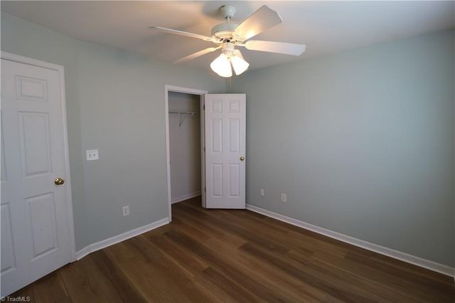 6004 Old Park Lane, High Point, NC 27265