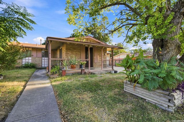 4422 Bikini Dr., San Antonio, TX 78218