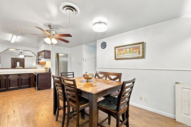 4422 Bikini Dr., San Antonio, TX 78218