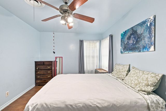 4422 Bikini Dr., San Antonio, TX 78218