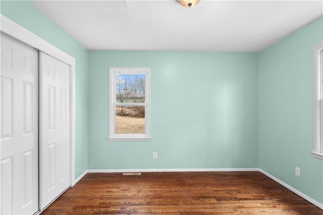 9407 Palmer Avenue, Kansas City, MO 64138