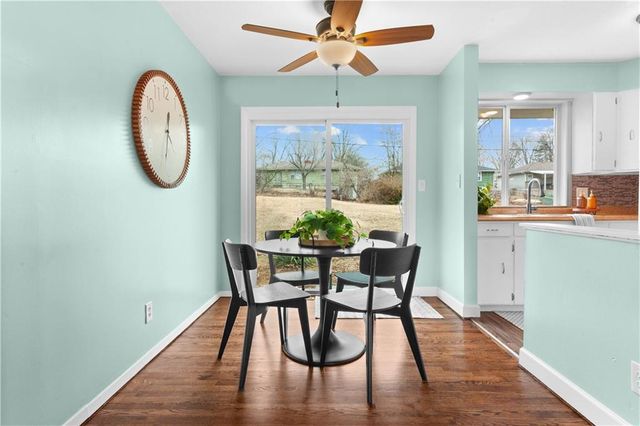 9407 Palmer Avenue, Kansas City, MO 64138