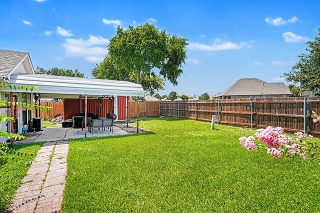6852 Megan Lane, North Richland Hills, TX 76182