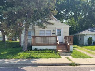 3802 N ATLANTIC Avenue, Peoria Heights, IL 61616